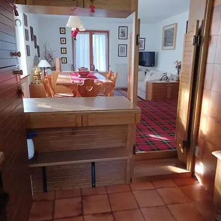 Maison Cime Bianche : *